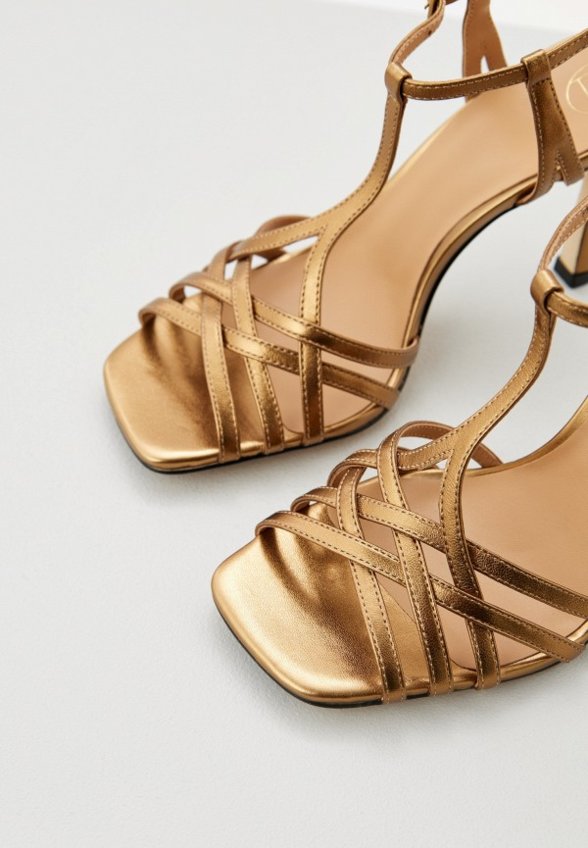 Босоножки Ekonika Premium