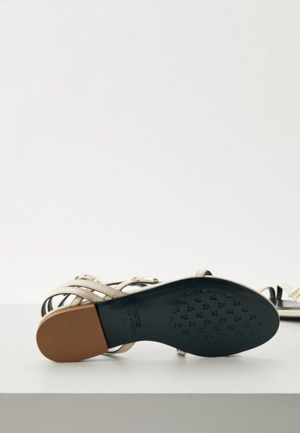 Сандалии Patrizia Pepe