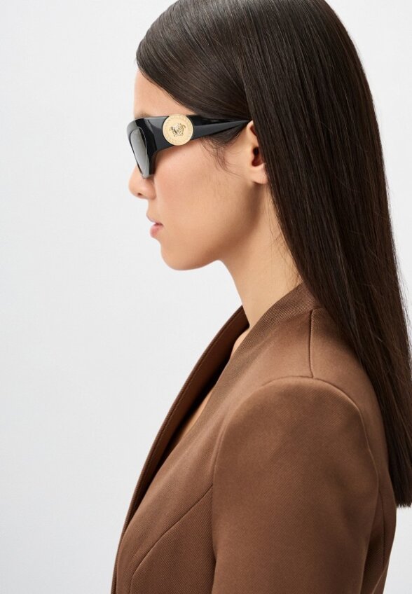 Очки солнцезащитные Versace