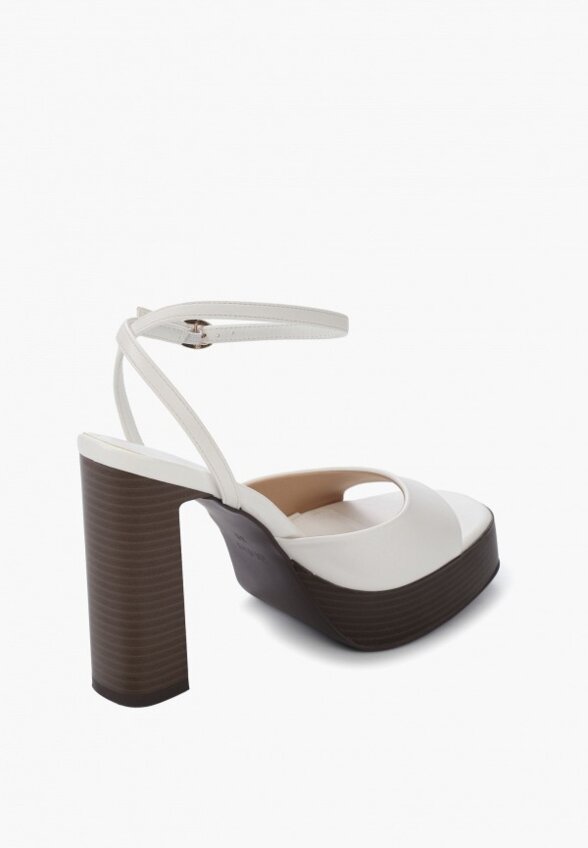 Босоножки Obba