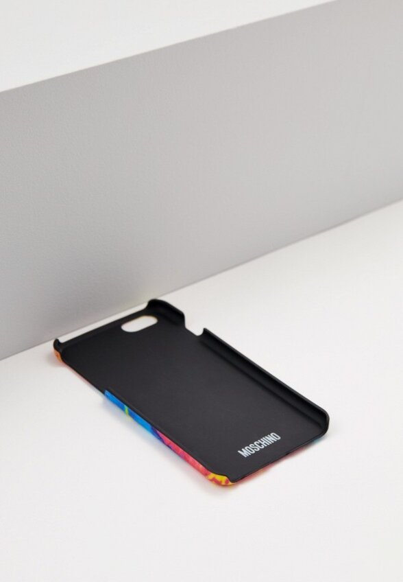 Чехол для iPhone Moschino