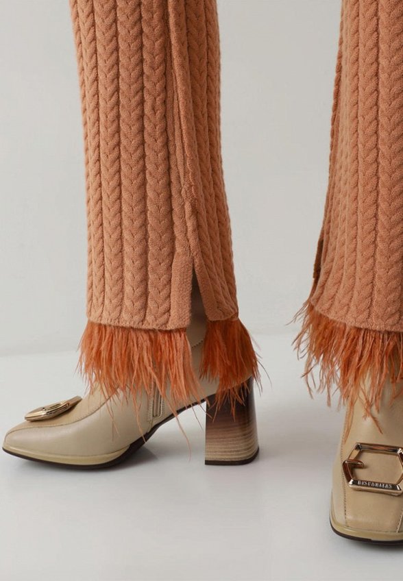 Брюки Lilly Bennet