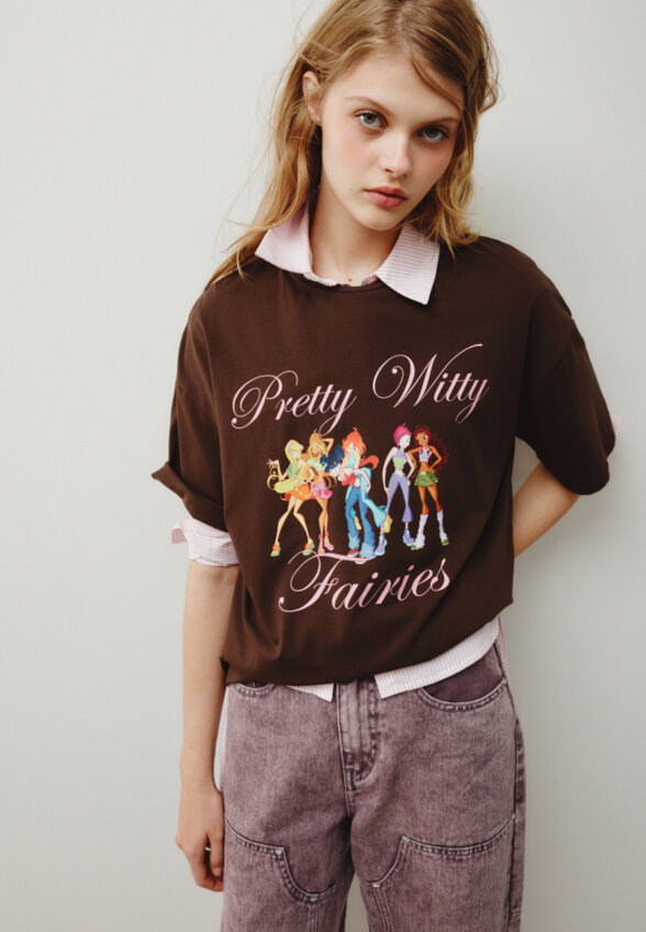 Футболка оверсайз из коллекции SELA Young × Winx