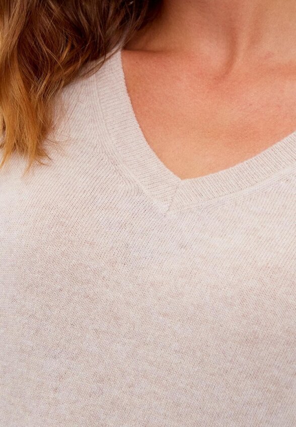 Пуловер Vinnis