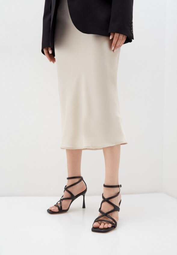 Босоножки Basconi