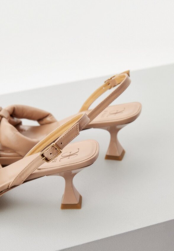 Босоножки Fabi