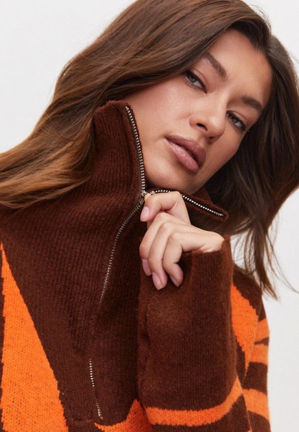 Джемпер Perles