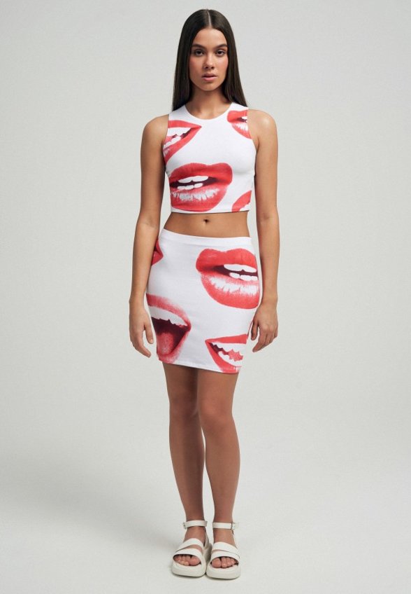 Костюм Твое