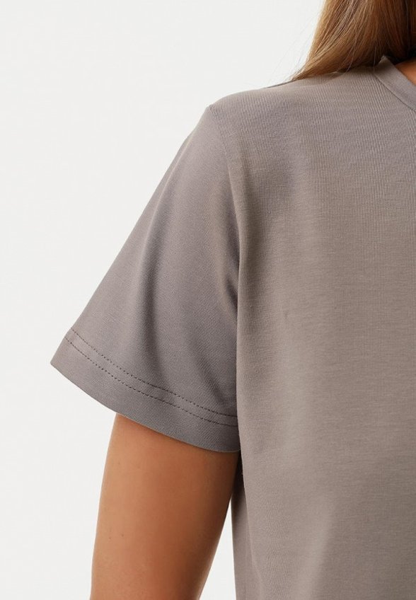 Футболка Thestama