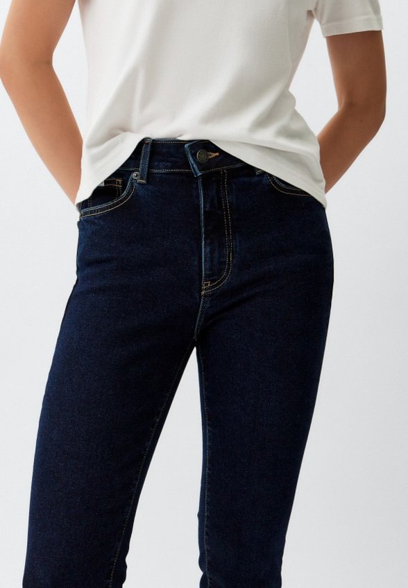 Джинсы Guess Jeans