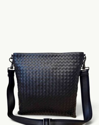 Bottega Veneta Leather Bag женщинам