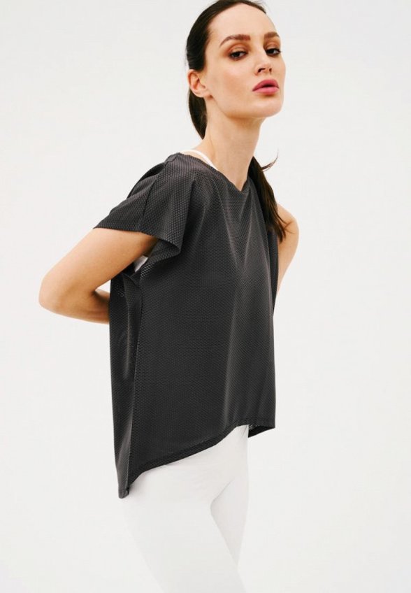 Футболка спортивная Jolifashn