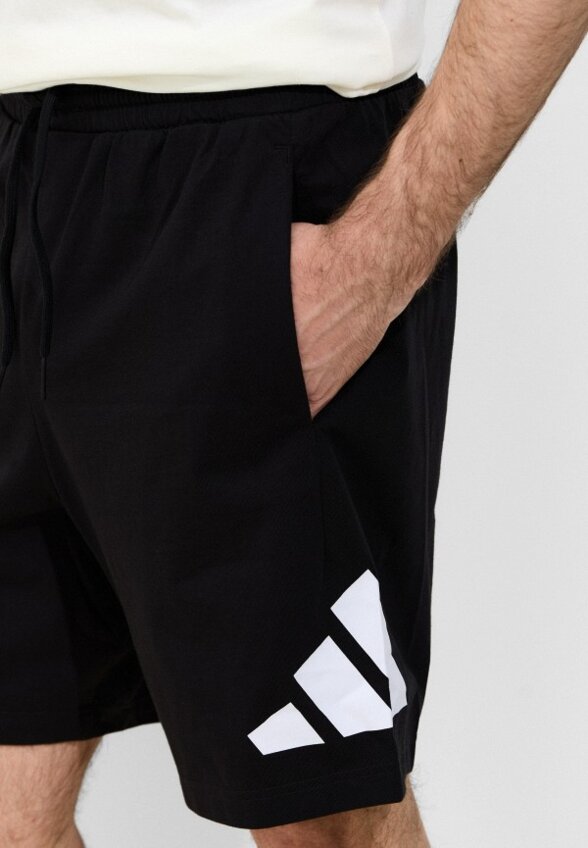 Шорты спортивные adidas