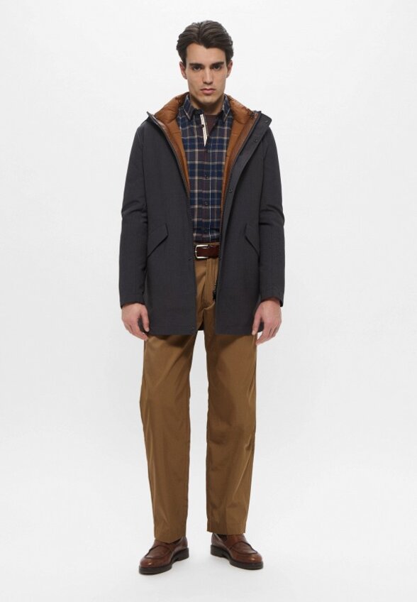 Плащ и куртка утепленная Trussardi