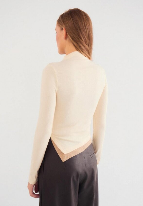 Лонгслив Vittoria Vicci