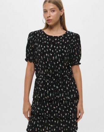 Платье H&M женщинам