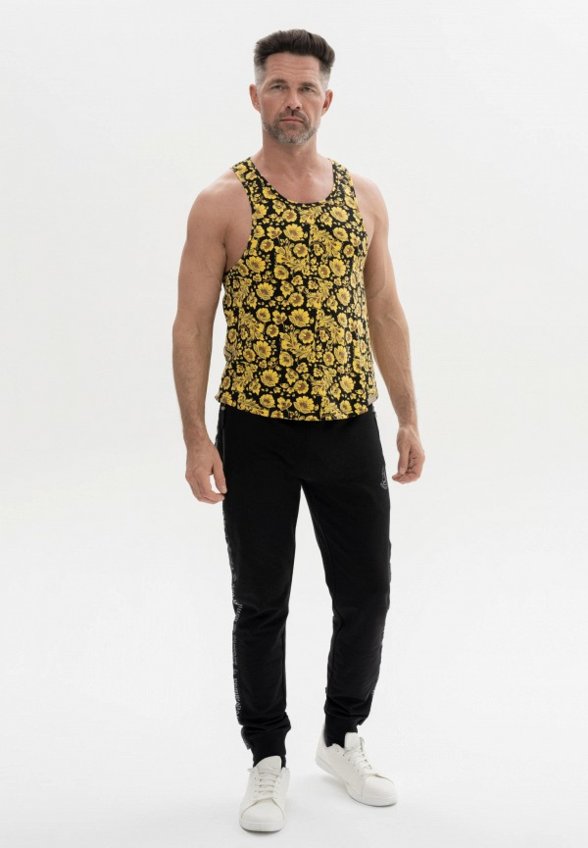 Майка Великоросс