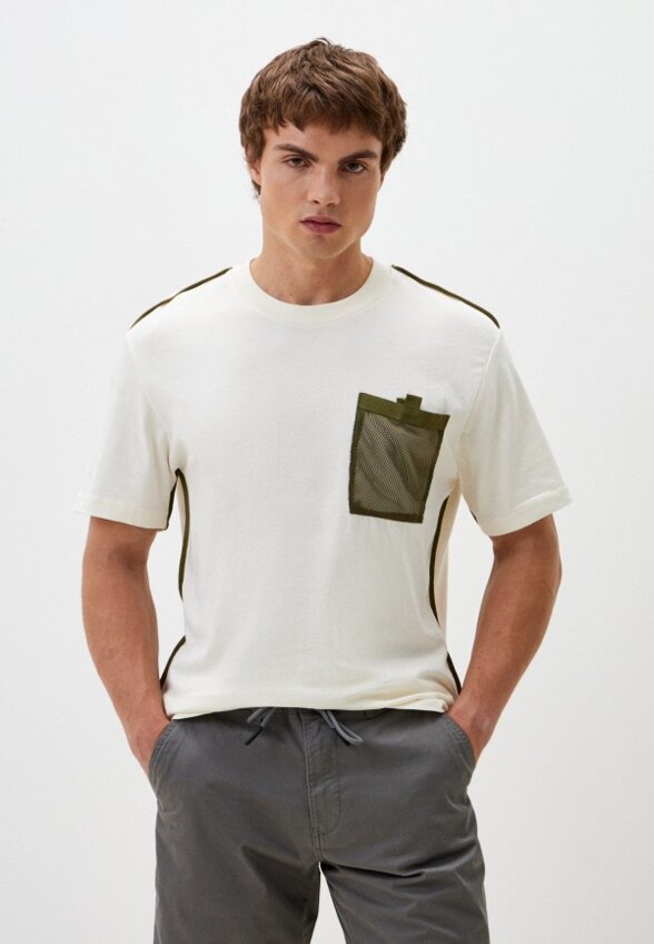 Футболка Colin's