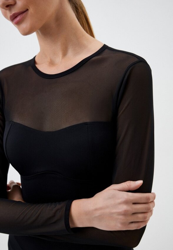 Топ спортивный Forstrong