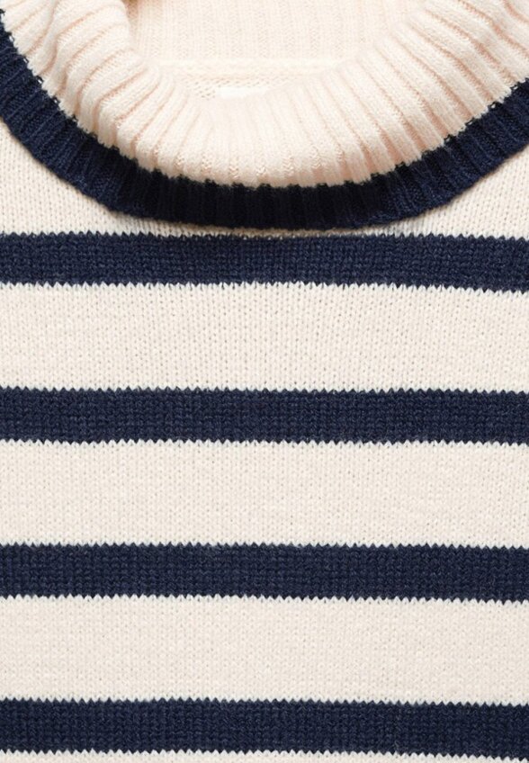 Водолазка Mango Teen