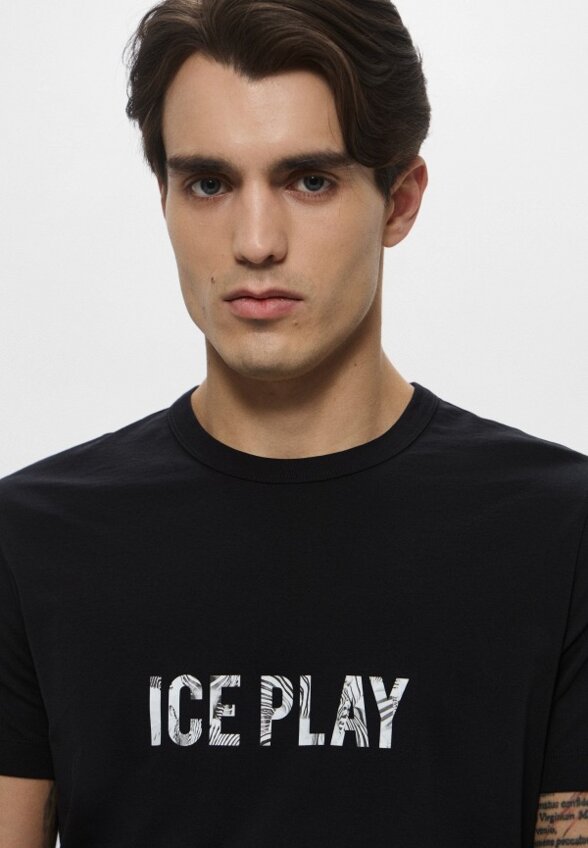 Футболка Ice Play