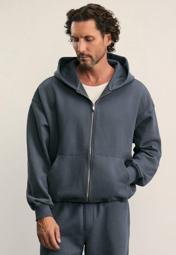 Толстовка Zrn Man