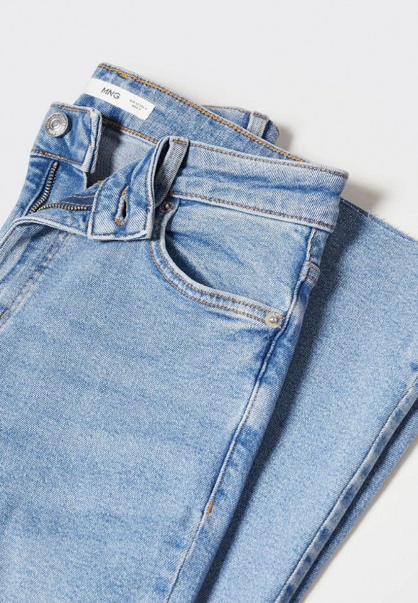 Джинсы Mango