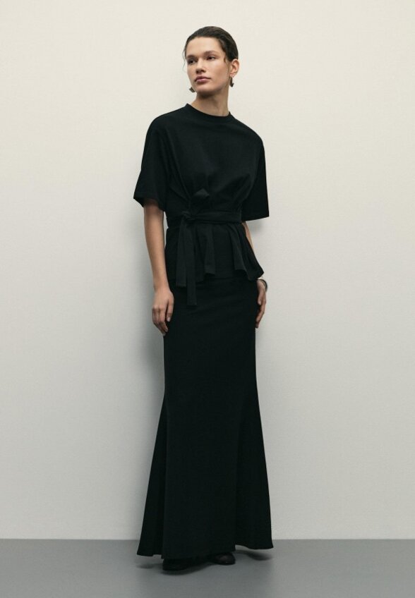 Футболка Zarina