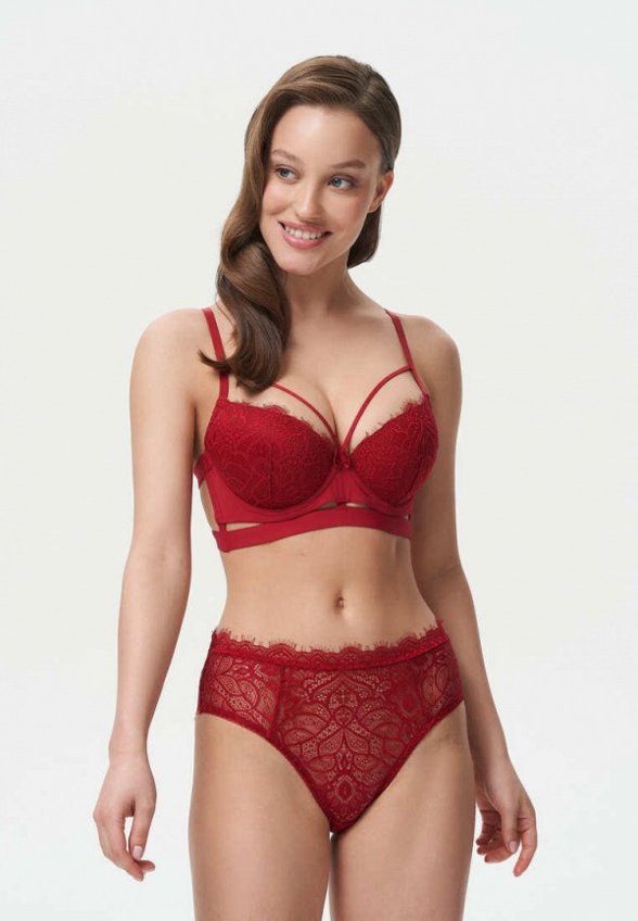 Бюстгальтер и трусы Amazonka Underwear