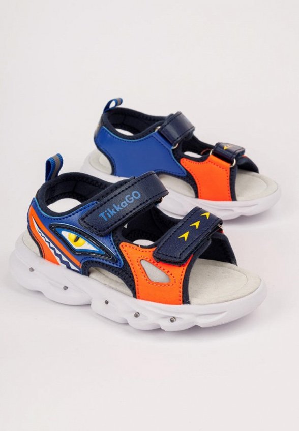 Сандалии Tikkago