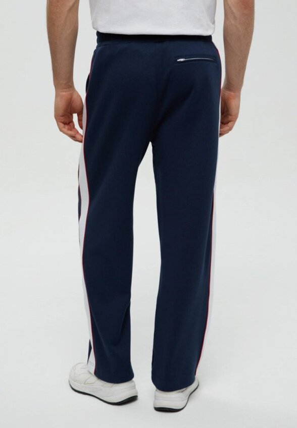 Брюки спортивные Finn Flare