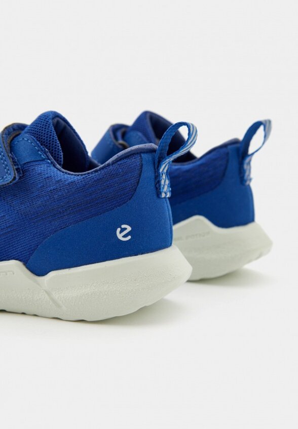 Кроссовки Ecco