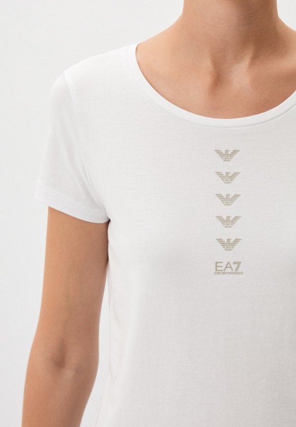 Футболка EA7