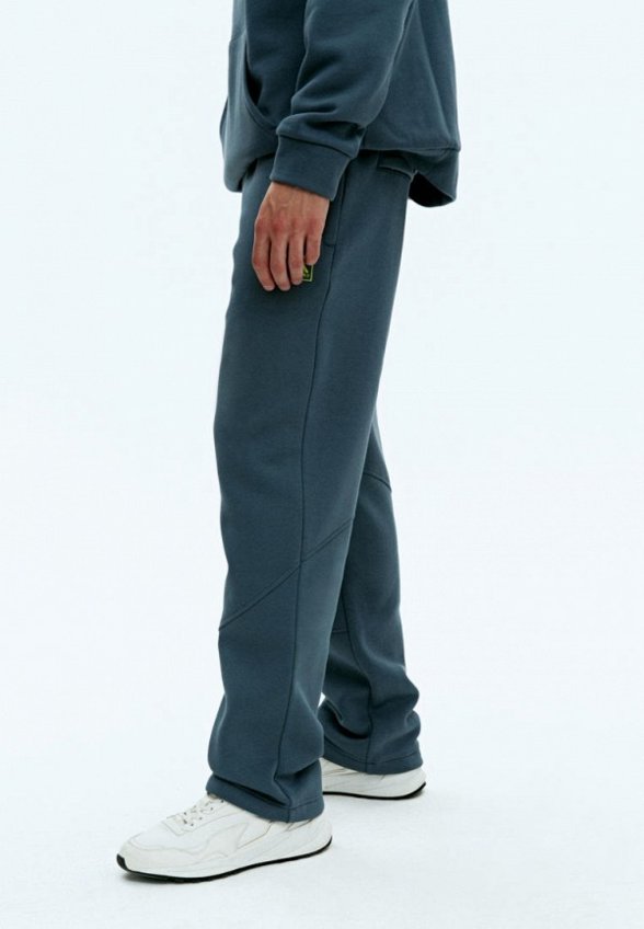 Брюки спортивные Finn Flare