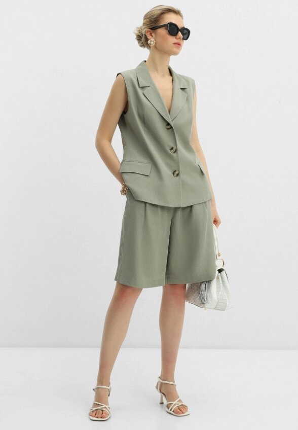 Жилет La Lindeza