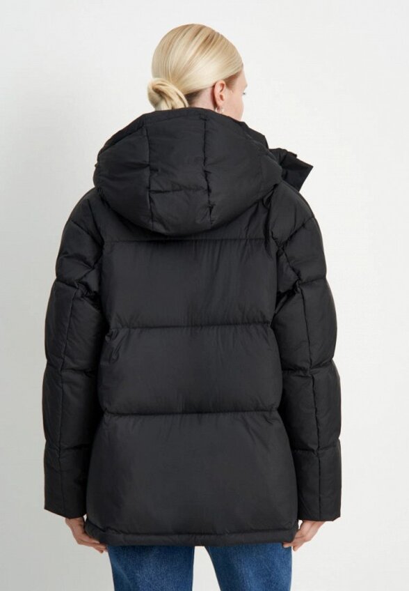 Пуховик Finn Flare