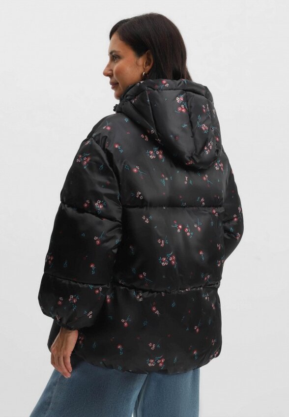 Пуховик Lilly Bennet