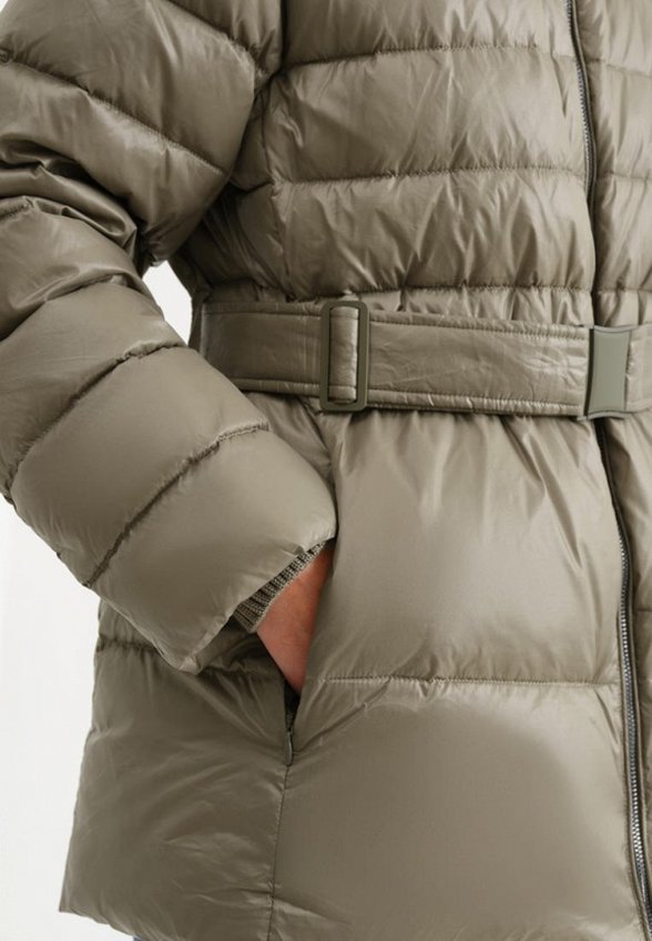 Пуховик Conso