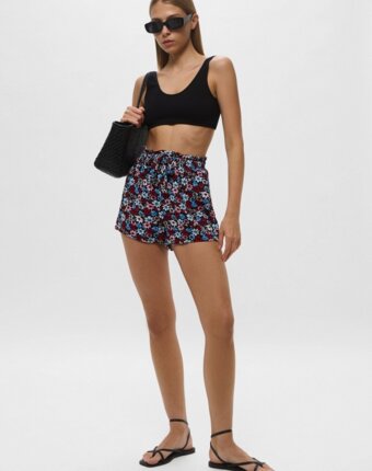 Шорты H&M женщинам