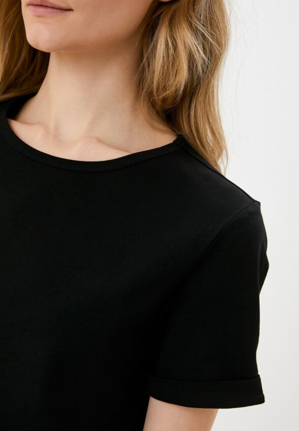 Футболка Liza Volkova