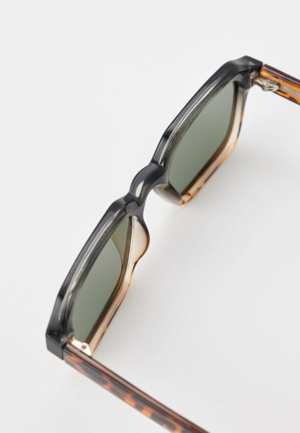 Очки солнцезащитные Vitacci