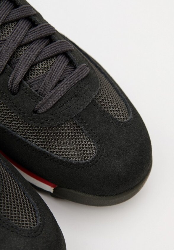 Кроссовки Diadora