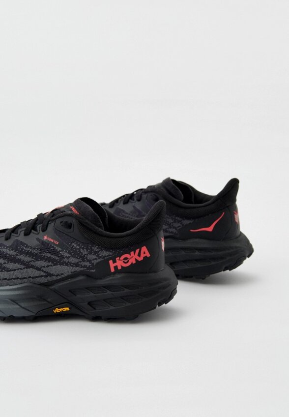 Кроссовки Hoka One One
