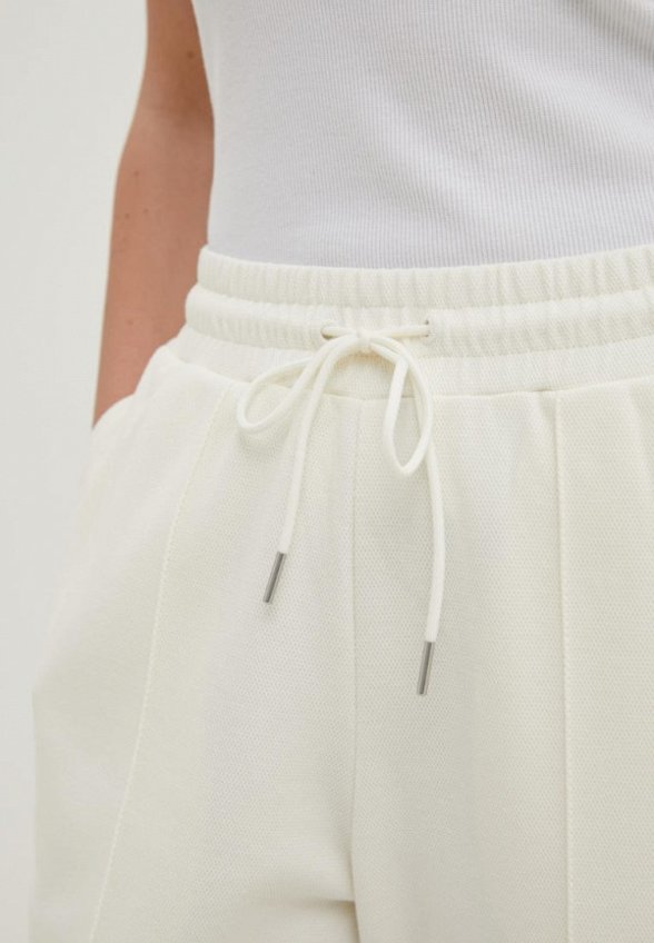 Брюки спортивные Finn Flare