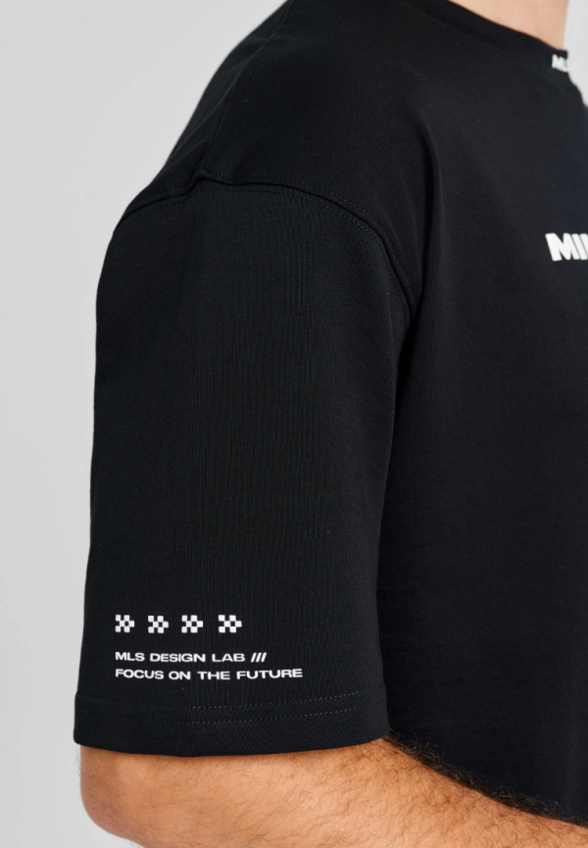 Футболка Millennials