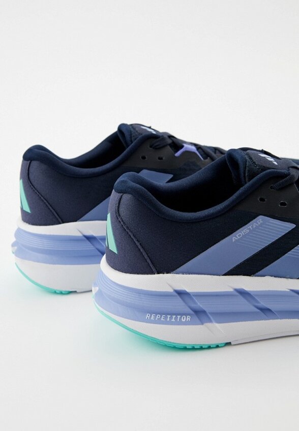 Кроссовки adidas