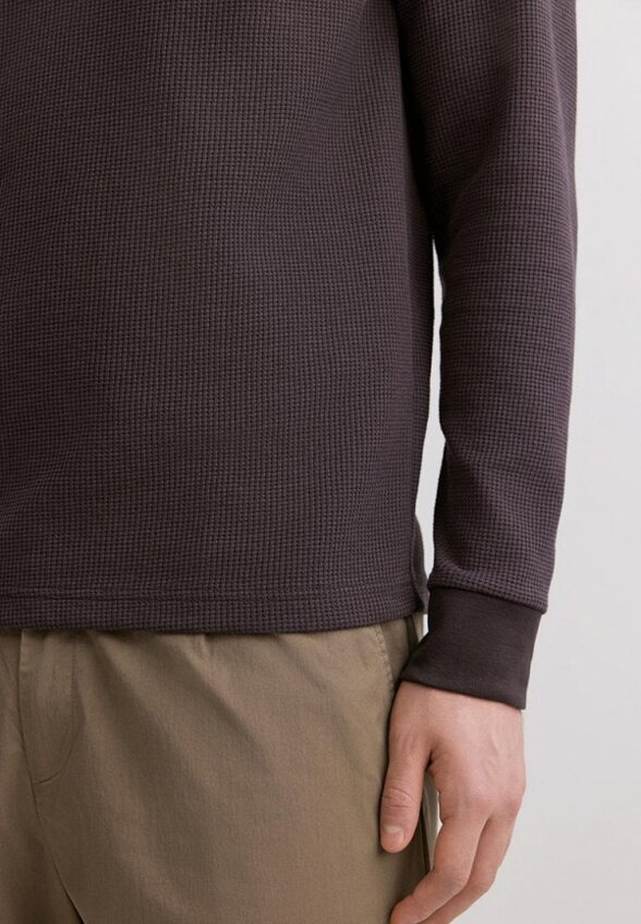 Лонгслив Baon