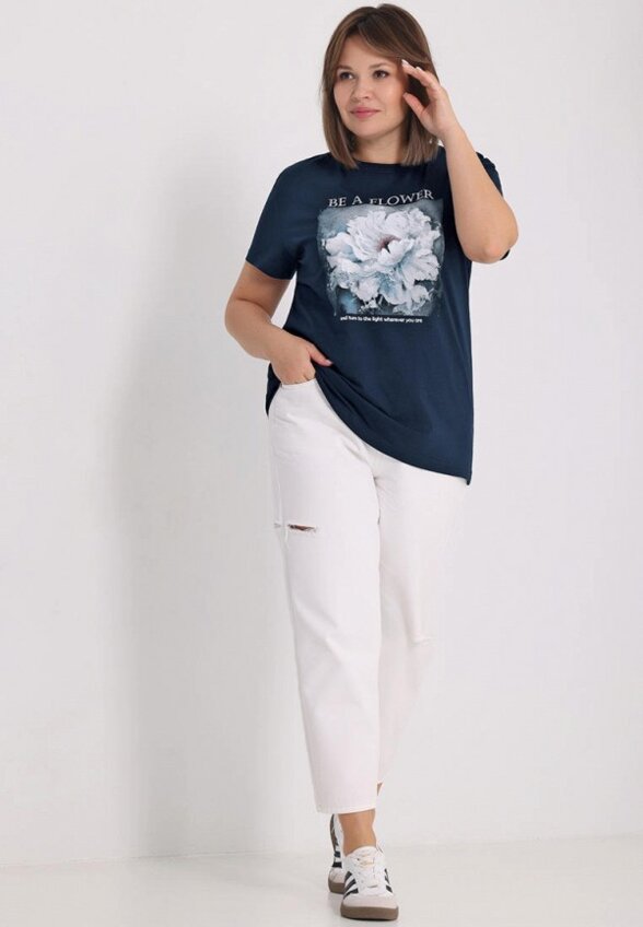 Футболка Апрель