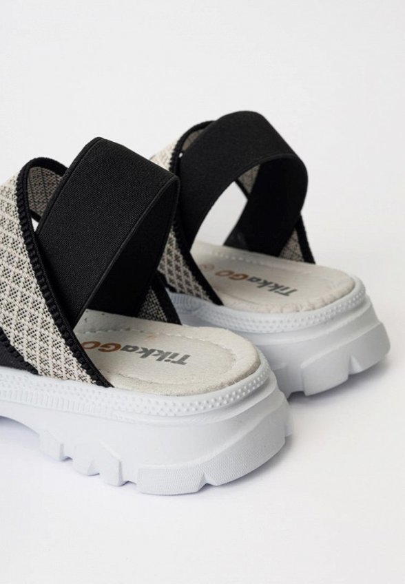 Босоножки Tikkago