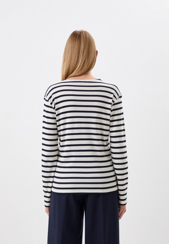 Лонгслив Closed